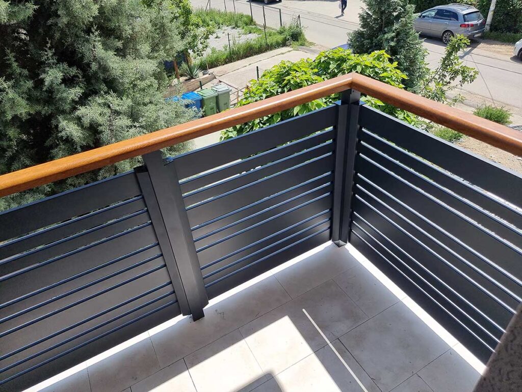 Kapije i ograde Slide&Fix sistem za montažu bez varenja — Savalux